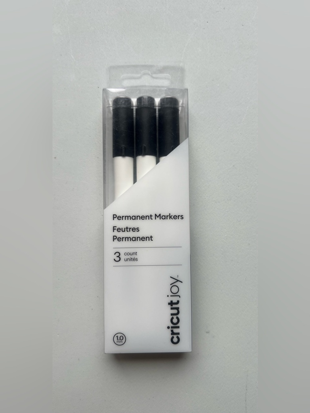 Cricut Joy 3pk Permanent Markers 1.0 Black:
Felt Tip Pens, Cricut Pen Set